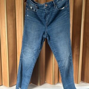 American Eagle Outfitters High-Rise Blue Jeggings